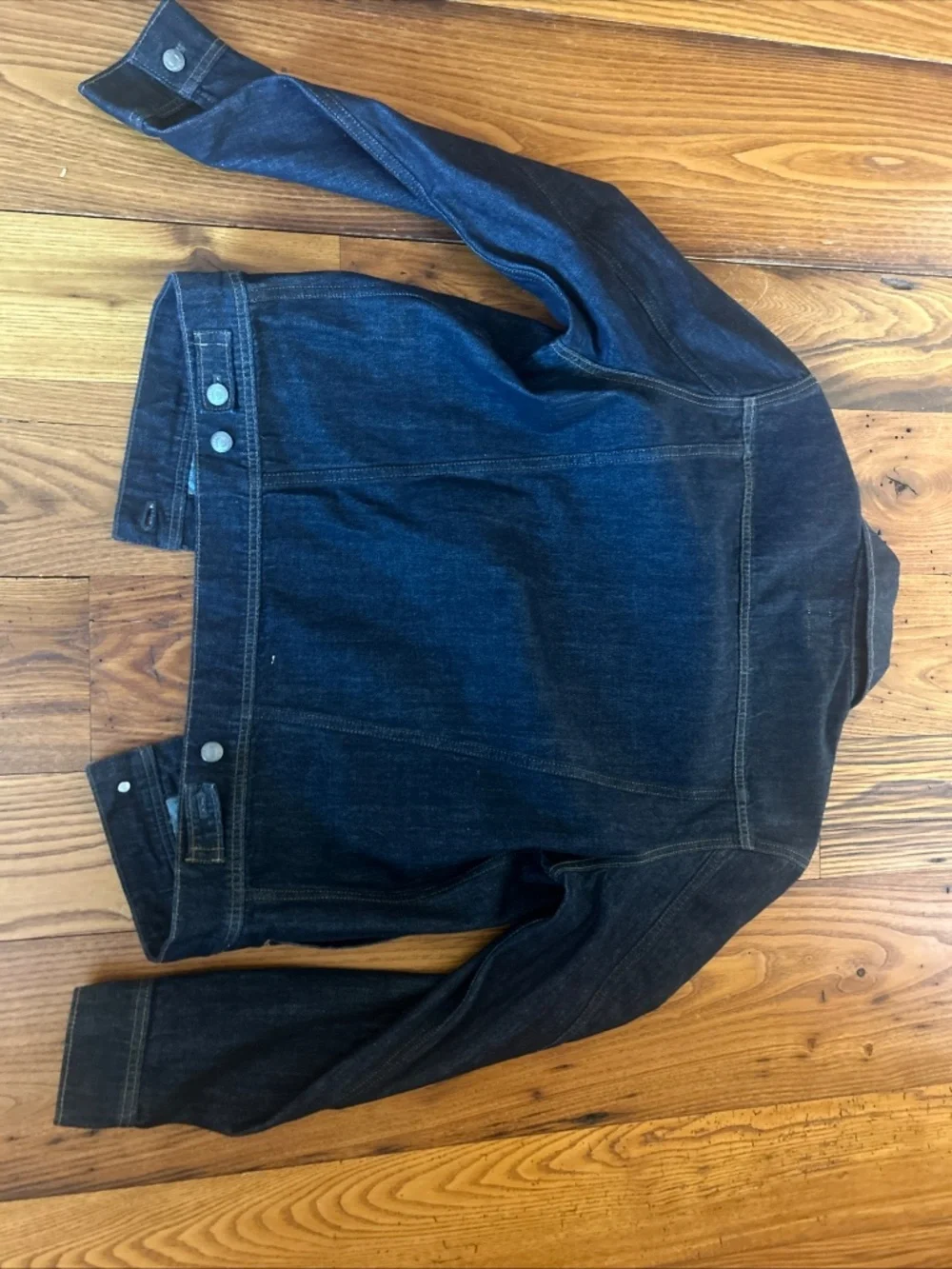 J.Crew men’s denim jacket dark rinse size medium